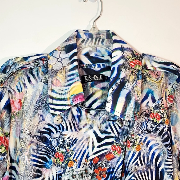 Etoile Du Monde Multicolor Button Jacket - Picture 2 of 16